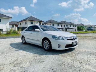 Toyota Camry 2.4 Hybrid AT รถบ้าน สภาพดี มาก พร้อมใช้งาน