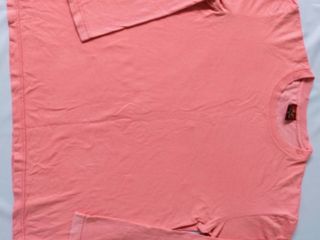 เสื้อยืดแขนยาว