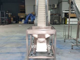 สายพานลำเลียงเมล็ดพืช