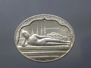 พระนอน เนื้อเงิน พระพุทธปรางค์ไสยาสน์ หลัง ภปร วัดพระเชตุพน