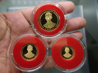 เหรียญทองขัดเงา ครบชุด (น้ำหนักรวม 7 สลึง)