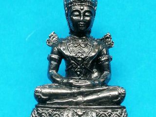 พระแก้วมรกต เนื้อเงิน กรมสรรพสามิต