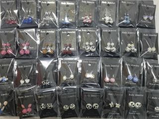 ต่างหูติดพลอยคริสตัล อย่างดีงานสวย