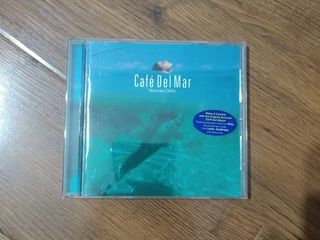 ขายซีดีเพลง Cafe Del Mar Volumen Ocho (Feat. วงอาร์มแชร์ )