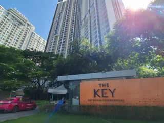 ขายคอนโด เดอะคีย์ สาทร-เจริญราษฎร์ พร้อมอยู่