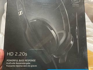 หูฟังSENNHEISER HD 2.20s