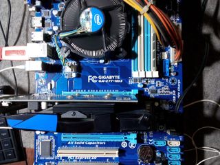 Socket 1155 GA-Z77-HD3 พร้อม CPU core i5-3470