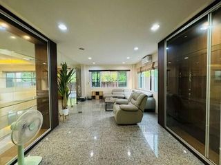 ขาย ให้เช่า บ้านหมู่บ้านศรีนคร ซอยนวมินทร์ 24