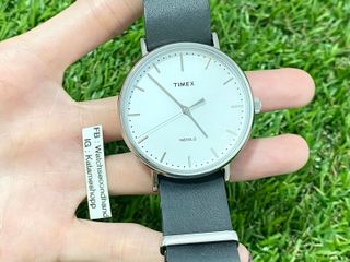 61539. แบรนด์ Timex Indiglo กดไฟได้ ราคา 1,800 บาท