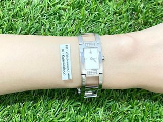 61205. แบรนด์ Calvin Klein ราคา 2,700 บาท