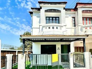 ลดพิเศษ ราคาถูก ทาวน์เฮ้าส์หลังใหญ่ หมู่บ้านบุศรินทร์ สายไหม