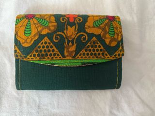 กระเป๋าผ้าบาติกจากอินโดนีเซีย