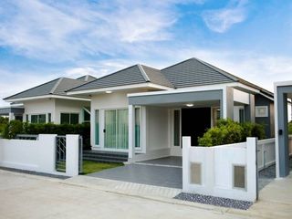 โครงการบ้านพร้อมอยู่ The Icon Village บางโทรัด - พระราม2