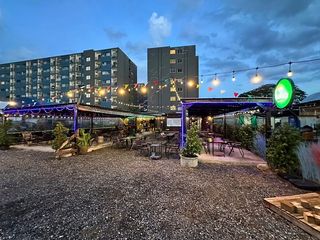 เซ้งร้าน นั่งชิว (ร้านเพ้อ) ร้านอยู่ใกล้นิคมลาดกระบัง