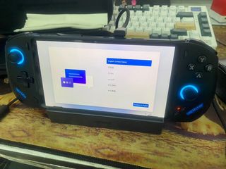 เครื่องPC Handheld OneXFly F1Pro เครื่องเล่นเกมคอมพกพามือสอง