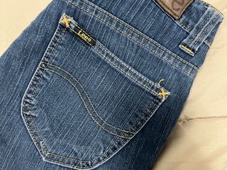 กางเกงยีนส์มือ 2