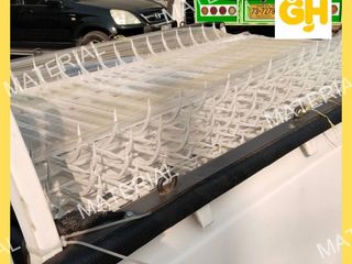 รั้วเหล็กแหลม