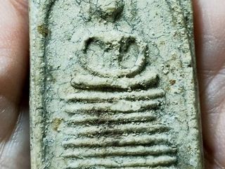 พระสมเด็จวัดระฆัง (ในบาตรวัดอินทร์)