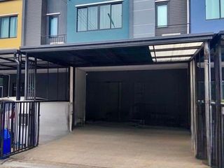 ขาย ทาวน์โฮม 2 ชั้น หมู่บ้านเดอะพาเลต คลองหลวง ปทุมธานี