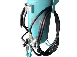 ถังพ่นทรายกลางแจ้ง ทรายพ่นทุกชนิด ชุดพ่นทราย