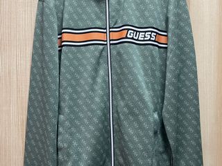 เสื้อ GUESS แท้100เปอร์เซ็น