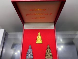 รูปหล่อลอยองค์ พระไพรีพินาศ ญสส ชุดทองคำ รุ่นประวัติศาสตร์ ๘