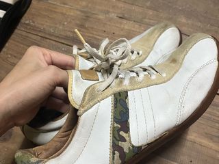 รองเท้า Lee