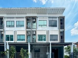 ขาย ทาวน์โฮม หมู่บ้านพาทิโอ วัชรพล รามอินทรา ถนนวัชรพล