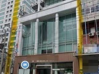 ขาย อาคารพาณิชย์ 5.5 ชั้น 3 คูหา ใจกลาง สุขุมวิท 21 หลังมุม
