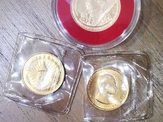 เหรียญกษาปณ์ทองคำครองราช 25ปี ร.9 10g กับ 150ปี ร.5 15g