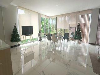 ให้เช่าโฮมออฟฟิศ ซอยรัชดาภิเษก 32 ถนนรัชดาภิเษก สไตล์ Modern