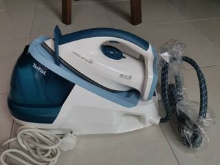 Tefal เตารีดแรงดันไอน้ำ EXPRESS ESSENTIAL 5 บาร์ สภาพใหม่