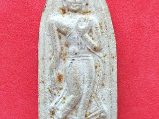 5685 พระปางลีลาเนื้อผง หลวงพ่ออินทร์ วัดสระสี่มุม อ.กำแพงแสน