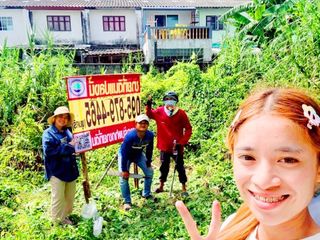 Vายด่วน ที่ดินทำเลดี 50 ตารางวา ติดถนนคอนกรีตสาธารณะ