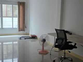 ขายทาวน์โฮม 3 ชั้น ในโครงการ Motown Brio แจ้งวัฒนะ-ประชาชื่น