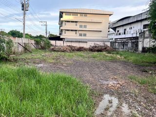 ที่ดิน สุขสวัสดิ์ 78 พระประแดง เนื้อที่ 386 ตารางวา