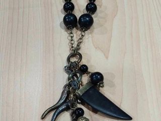 ล้างสต๊อก สร้อยคอ ,กำไลข้อมือ ,งานไม้ งานโลหะ คละแบบ ราคา 10