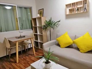 ให้เช่า คอนโด ยู รัชโยธิน ห้องริม วิวสระน้ำ ชั้น 8 บนสุด