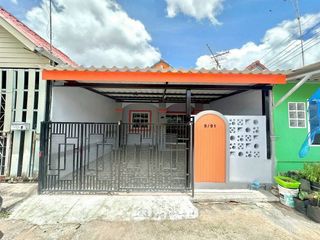 ทาวน์เฮ้าส์ ชั่นเดี่ยว