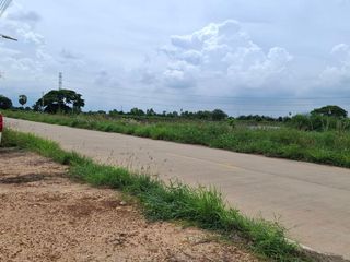 ขายที่ถมแล้ว ขายถูก ใกล้ถนนทางหลวง 3025 ( ท่าข้าม-สระสี่เหลี