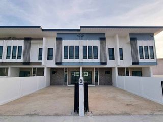 บ้านร็อคการ์เด้นท์ อยู่วิทยา