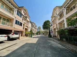 P601 ให้เช่า ทาวน์โฮมหรู 4 ชั้น คริสตัล วิลล์ Townhome Cryst