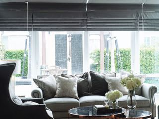 รับออกแบบไอเดีย ระดับ Hi-End แบบม่าน วอเปเปอร์ มู่ลี่ กันสาด