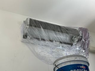 บริกาีล้างแอร์ ซ่อมแอร์ แอร์ไม่เย็น แอร์เปิดไม่ติด ถอดแอร์