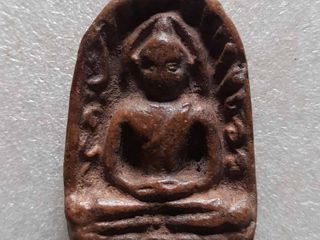 พระซุ้มกอ