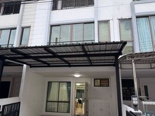 ให้เช่าทาวน์โฮม 3 ชั้น โครงการเดอะไพรเวท สุขุมวิท-