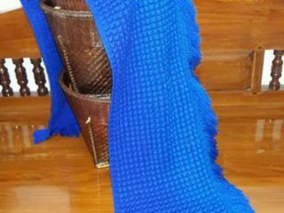 125 ผ้าคลุมไหล่, ผ้าคลุมไหล่ไหมพรม