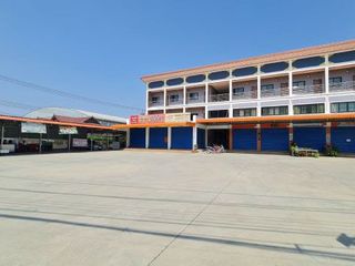 กิจการห้องเช่า 2 อาคาร ต.คลองพระอุดม อ,ลาดหลุมแก้ว จ.ปทุมธาน