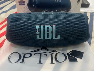 JBL CHARGE5