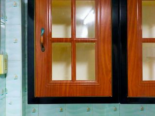 ตู้แขวน คิงส์ ตู้แขวน king ลายไม้ มือสอง